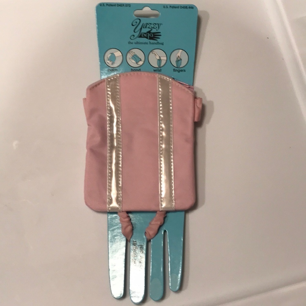 Wrist Palm Bag New Mundi Yazzy New In Package